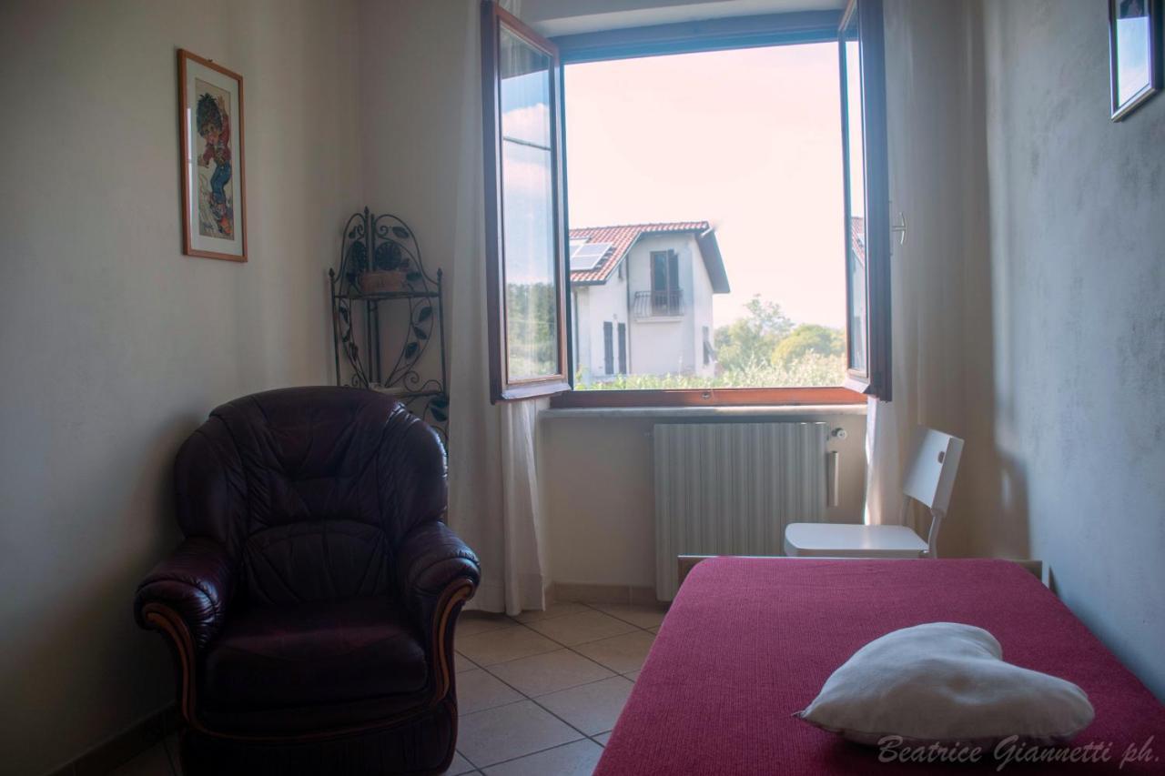 Appartamento Per Vacanze Domus Lunae Luni Exterior foto
